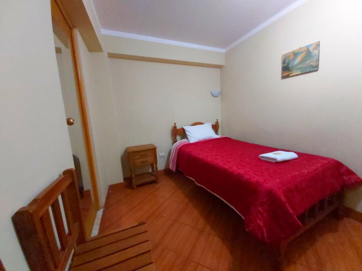 Lhotse Hostel B&B Huaraz  Exterior photo