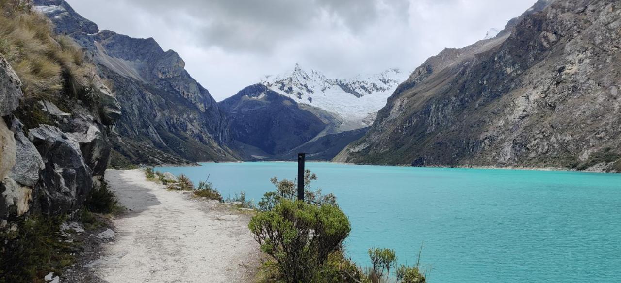 Lhotse Hostel B&B Huaraz  Exterior photo