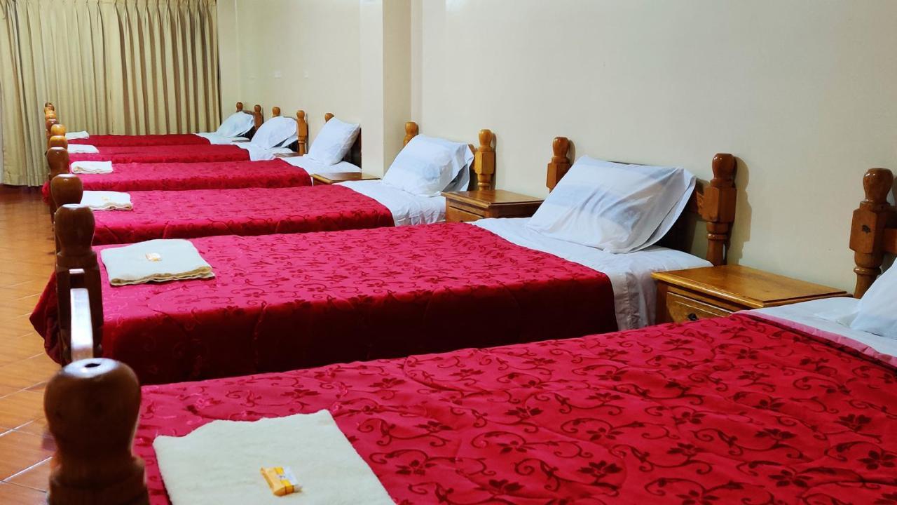 Lhotse Hostel B&B Huaraz  Exterior photo