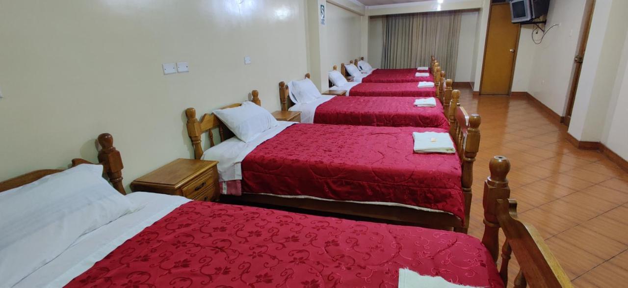 Lhotse Hostel B&B Huaraz  Exterior photo