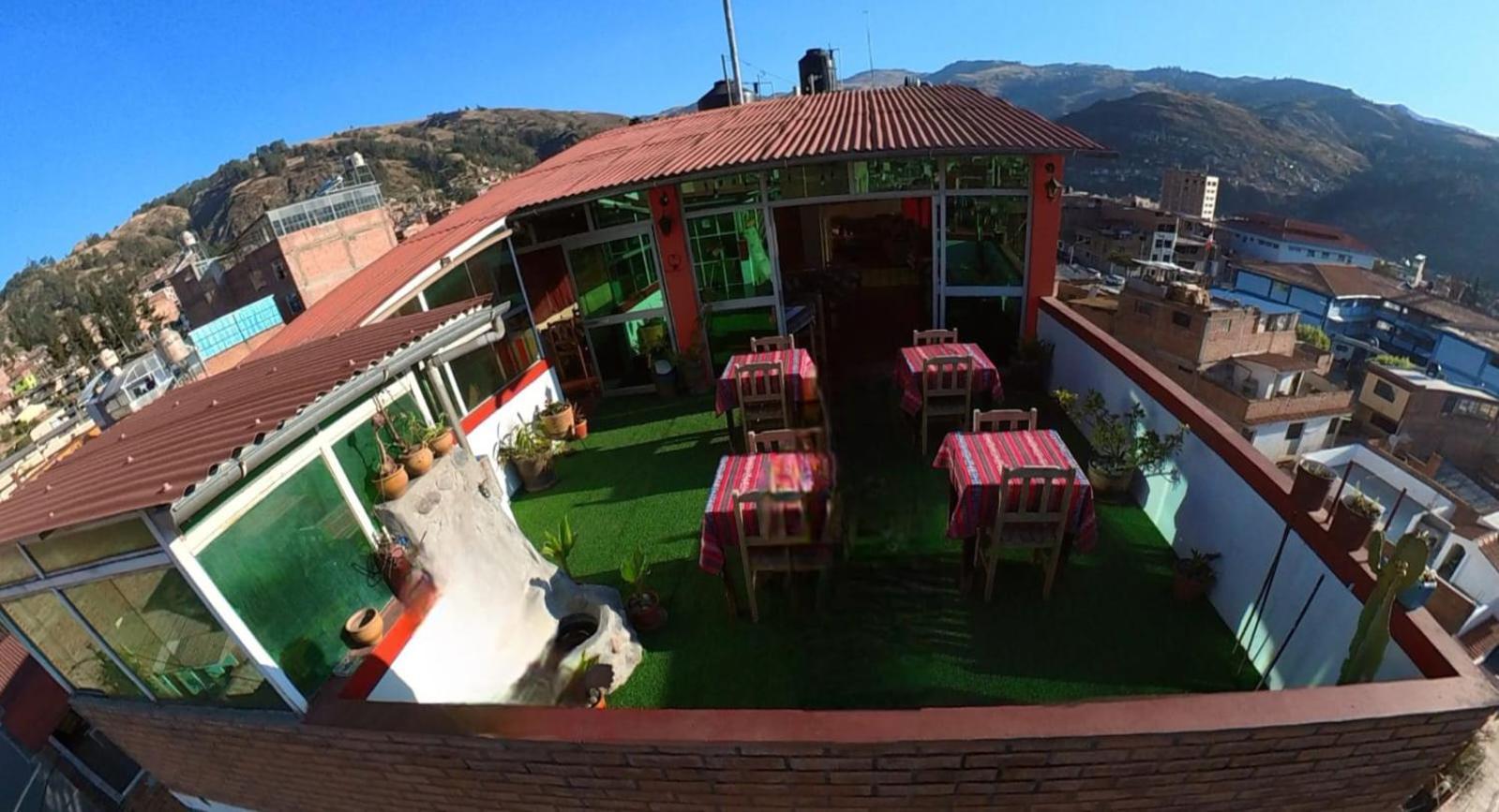 Lhotse Hostel B&B Huaraz  Exterior photo