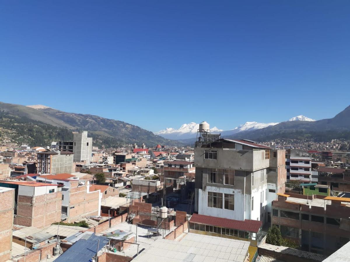 Lhotse Hostel B&B Huaraz  Exterior photo